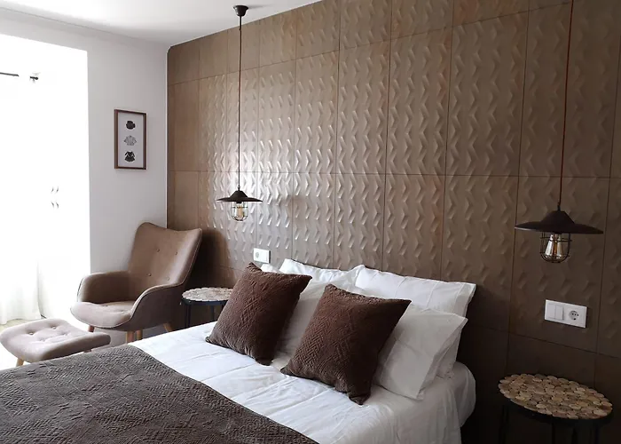 ゲストハウス Guilhim 3*